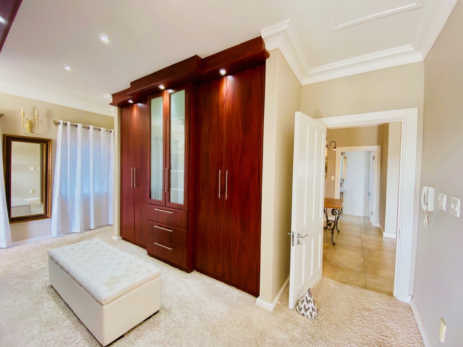 3 Bedroom Property for Sale in Country Club Western Cape